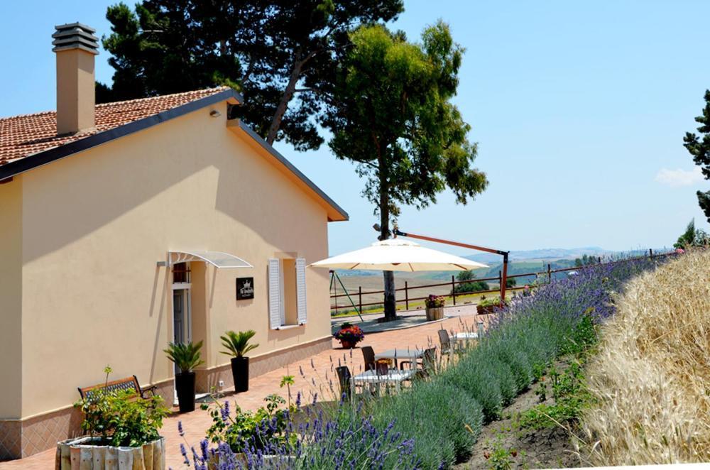 Re Umberto Suite San Salvo Exterior photo