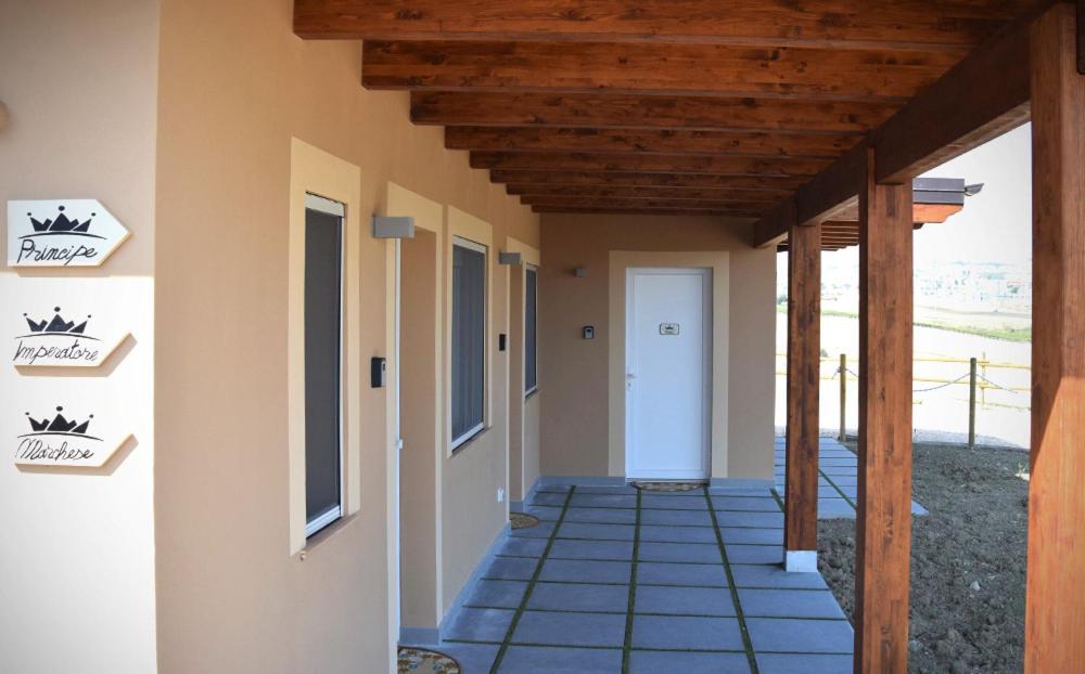 Re Umberto Suite San Salvo Exterior photo