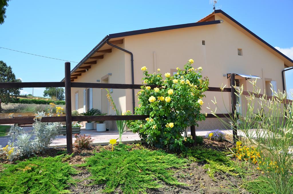 Re Umberto Suite San Salvo Exterior photo